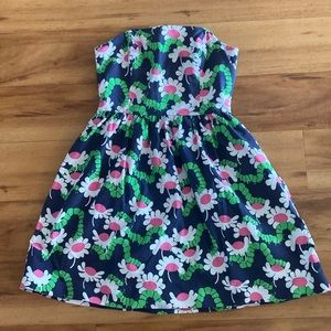 Vintage Lily, Pulitzer strapless, mini dress. Size 8.
